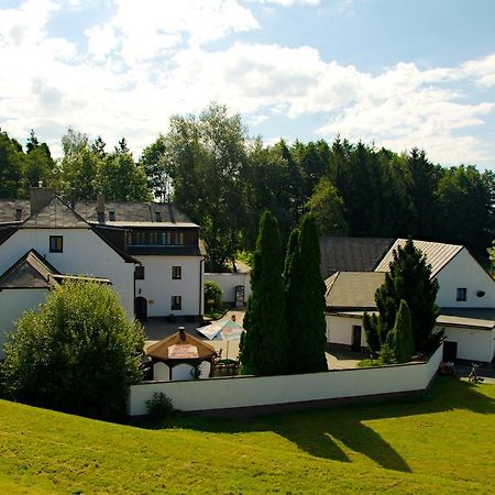 Žďár nad Sázavou Hotel A Hostinec Talsky Mlyn מראה חיצוני תמונה
