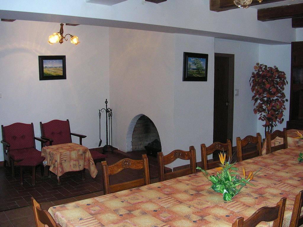 Žďár nad Sázavou Hotel A Hostinec Talsky Mlyn מראה חיצוני תמונה