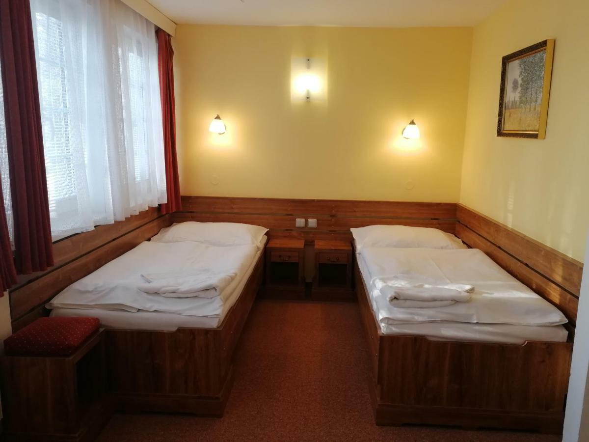 Žďár nad Sázavou Hotel A Hostinec Talsky Mlyn מראה חיצוני תמונה