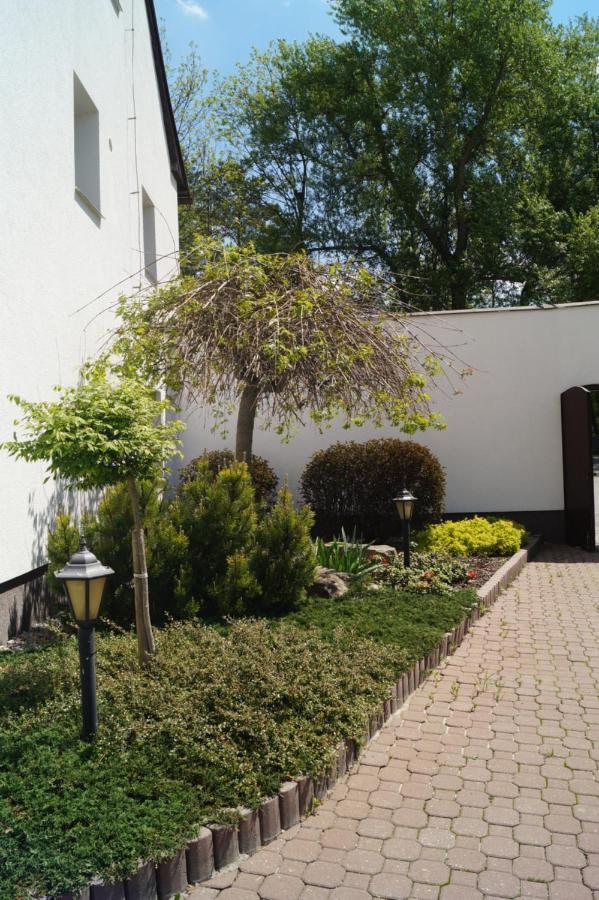 Žďár nad Sázavou Hotel A Hostinec Talsky Mlyn מראה חיצוני תמונה