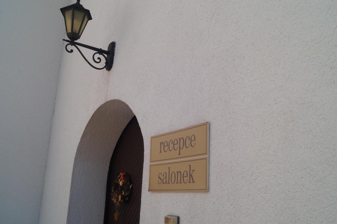 Žďár nad Sázavou Hotel A Hostinec Talsky Mlyn מראה חיצוני תמונה