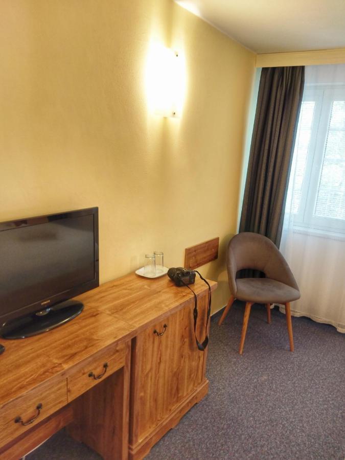 Žďár nad Sázavou Hotel A Hostinec Talsky Mlyn מראה חיצוני תמונה