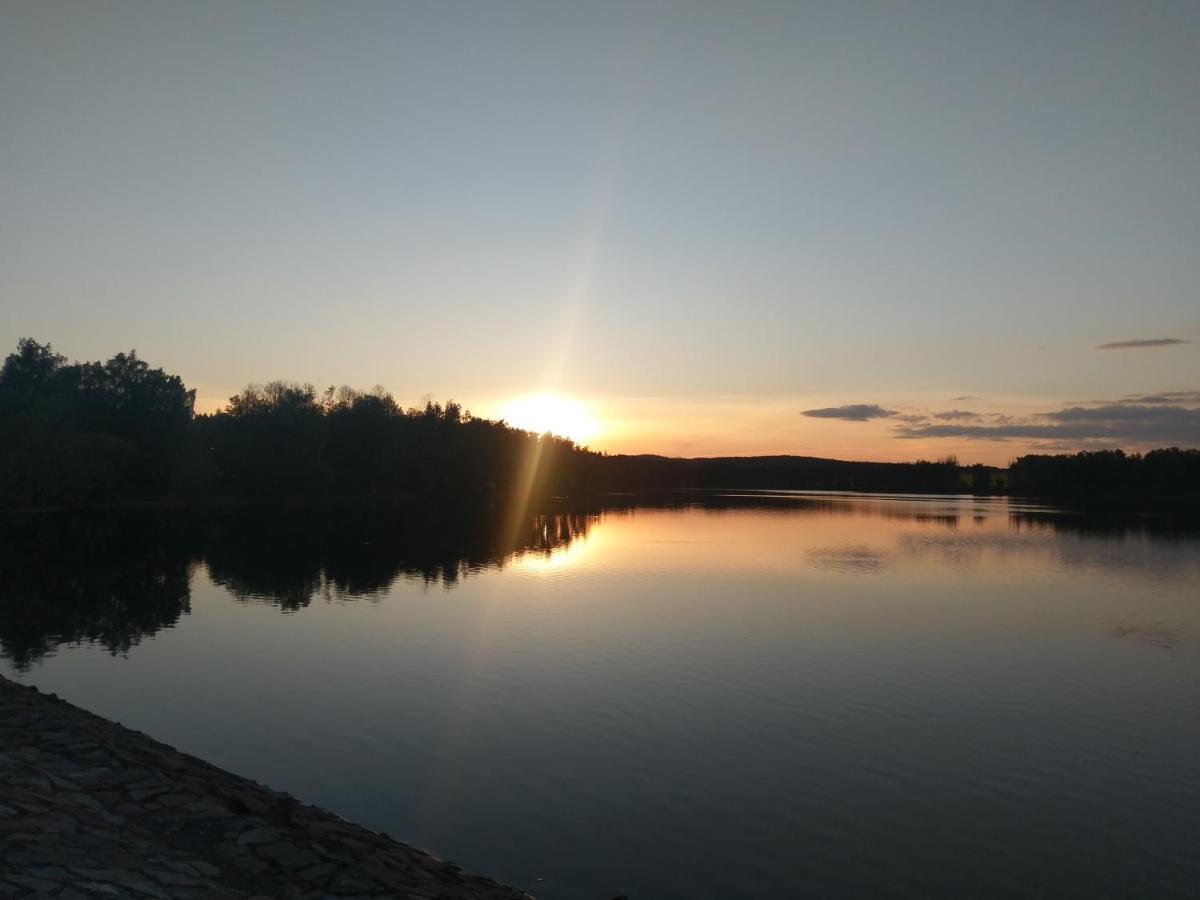 Žďár nad Sázavou Hotel A Hostinec Talsky Mlyn מראה חיצוני תמונה